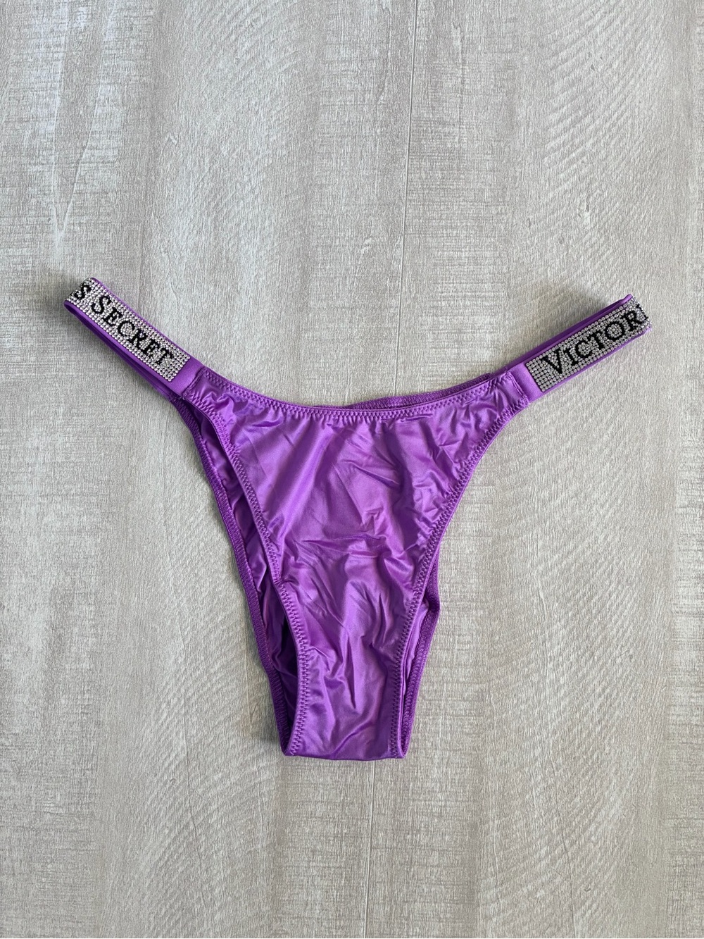 Victoria’s Secret Shine Strap Brazilian Panty Medium